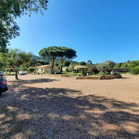 Guest house Les Jardins De Santa Giulia - Charmante D'hote *