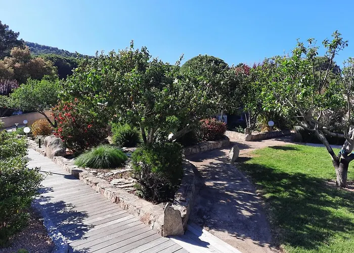 Les Jardins De Santa Giulia - Charmante Dhte Penzion